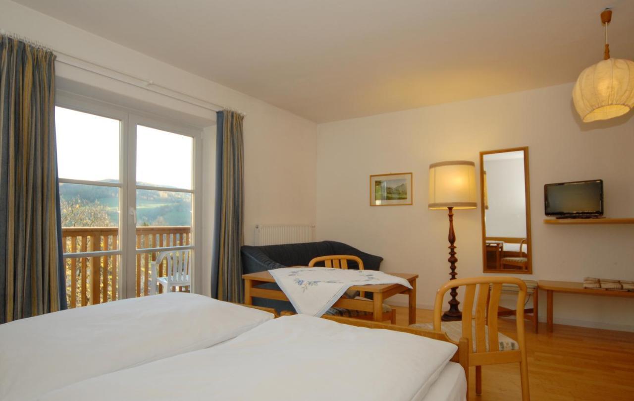 Hotel Rose Wenzer Fiè Extérieur photo